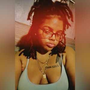 Meet your Posher, Genaryah